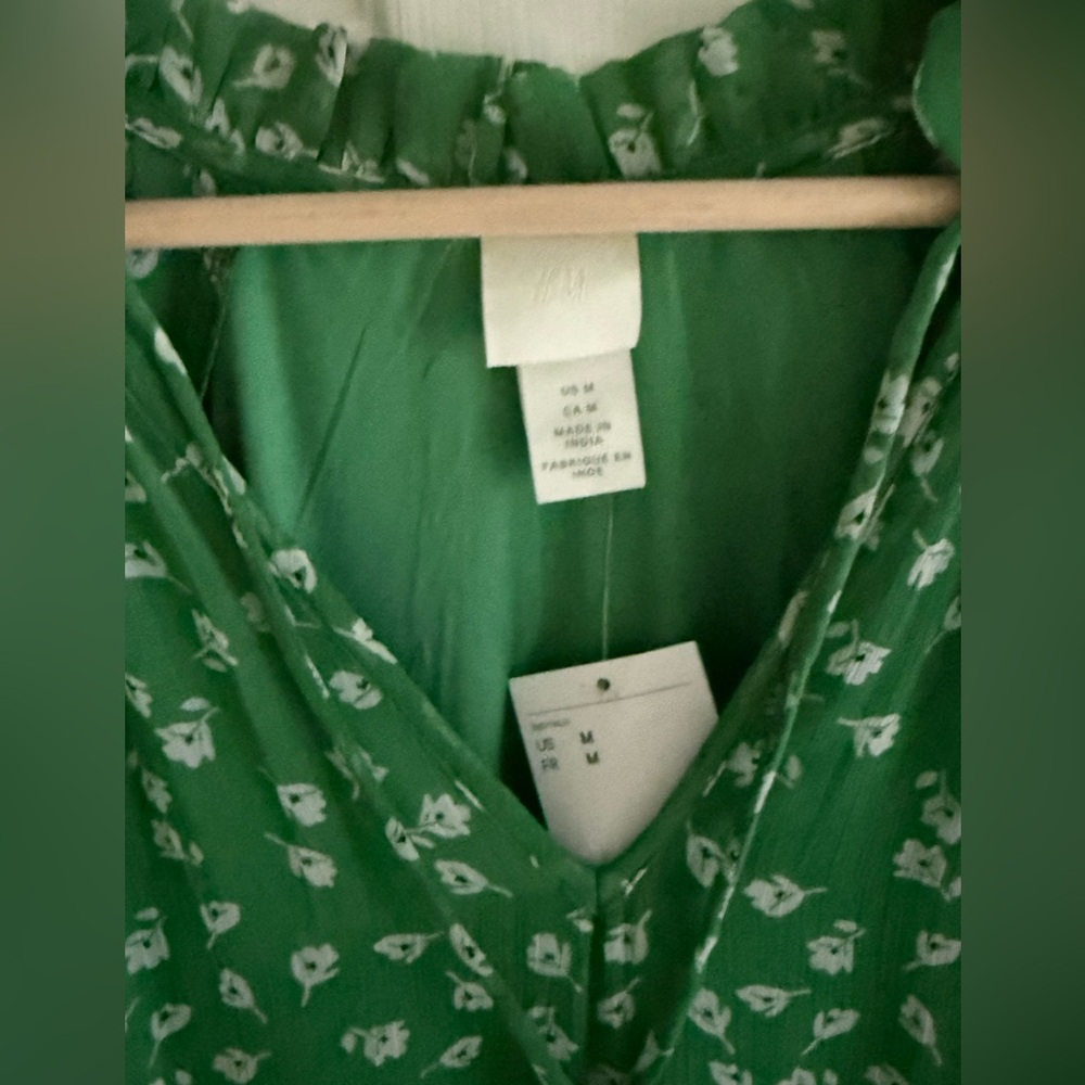 H&M Floral Flounce Green Chiffon Long Sleeve Maxi Dress sz M - Picture 3 of 8